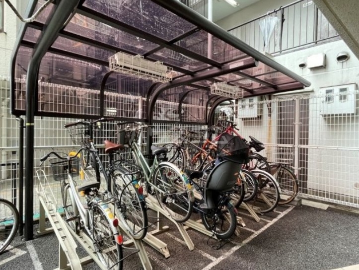 17/27 駐車場