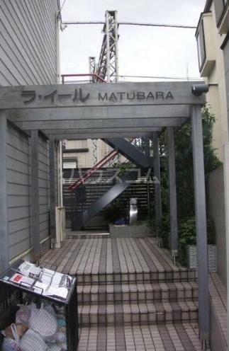 15/24 エントランス