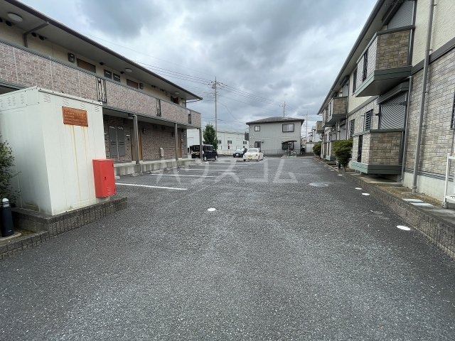 28/30 駐車場