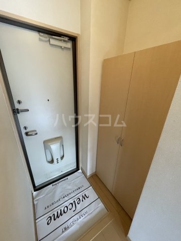 14/30 玄関