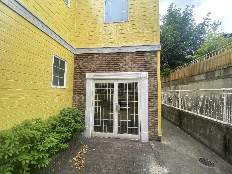 19/29 エントランス