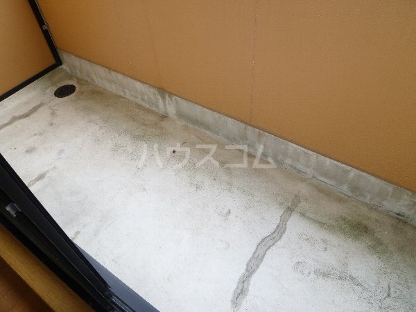 17/27 バルコニー