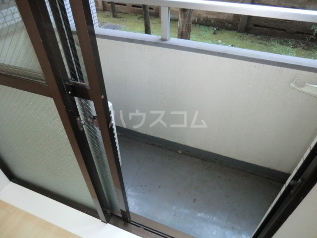 17/27 バルコニー