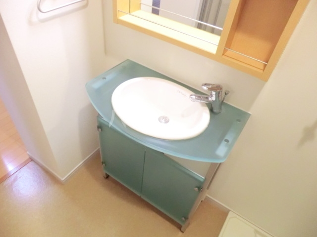 13/30 洗面