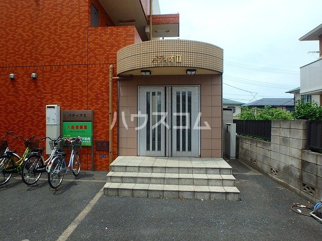 2/4 エントランス