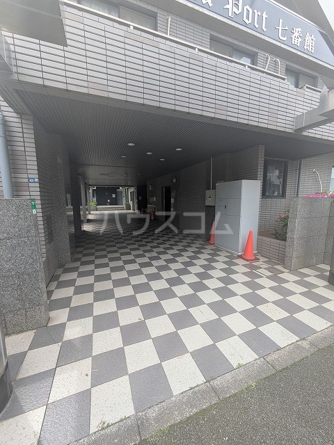 29/30 エントランス