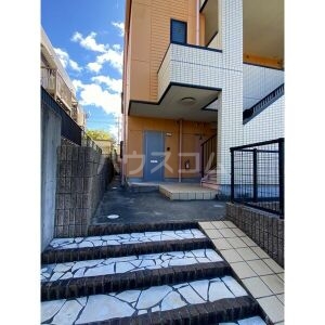 15/24 エントランス