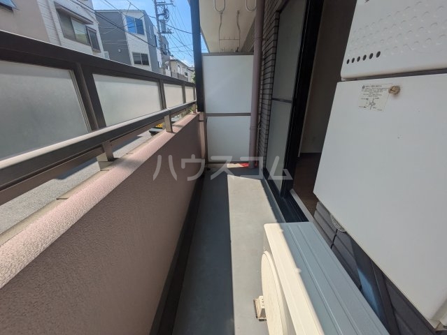 25/30 バルコニー