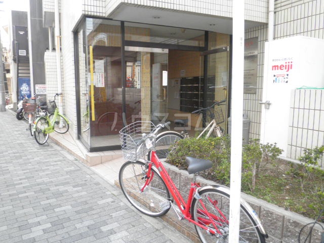 2/10 エントランス