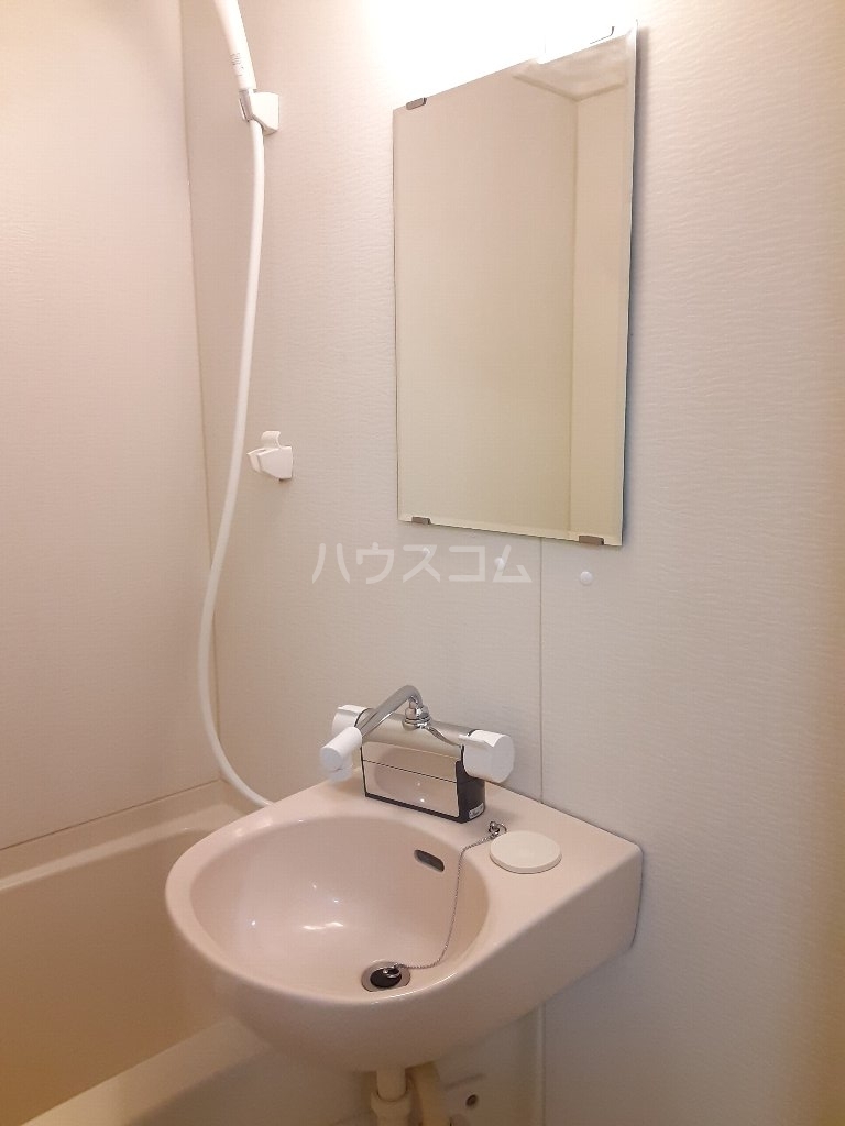 21/30 洗面