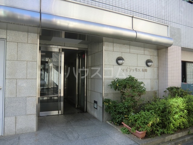 18/24 エントランス