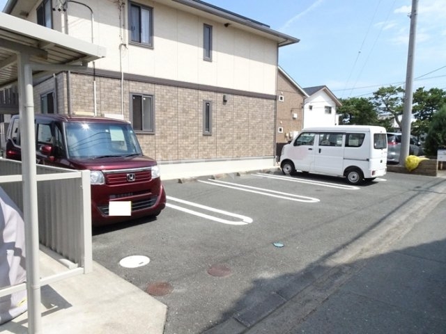 24/30 駐車場
