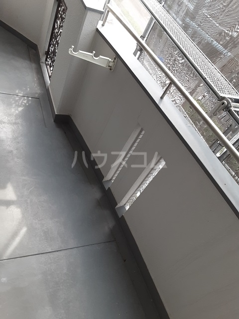 19/30 バルコニー