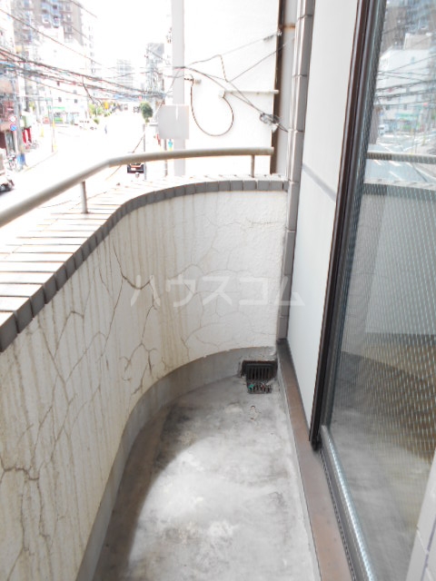 20/30 バルコニー