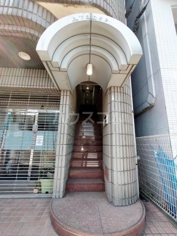 29/30 エントランス