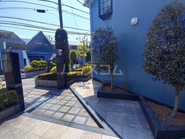 14/24 エントランス