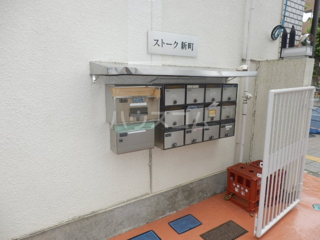 25/30 エントランス