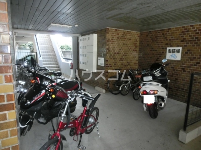 16/24 エントランス