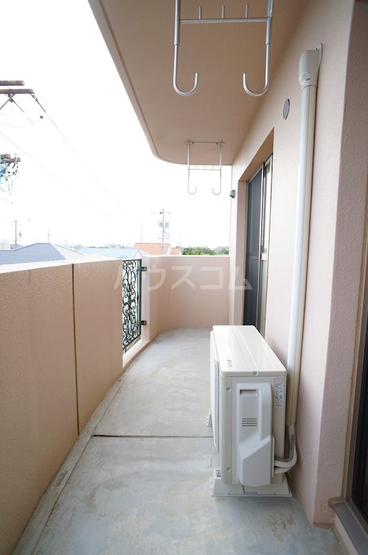 23/30 バルコニー