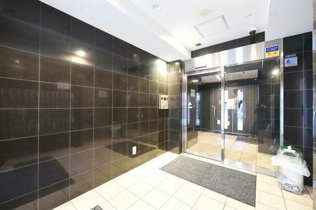 3/8 エントランス