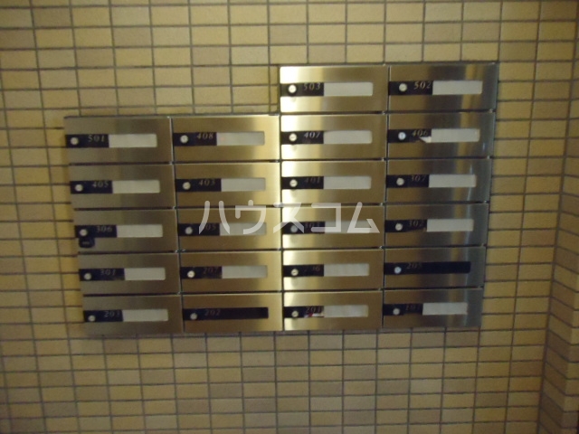 17/24 エントランス