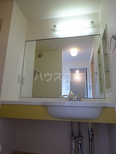 16/27 洗面