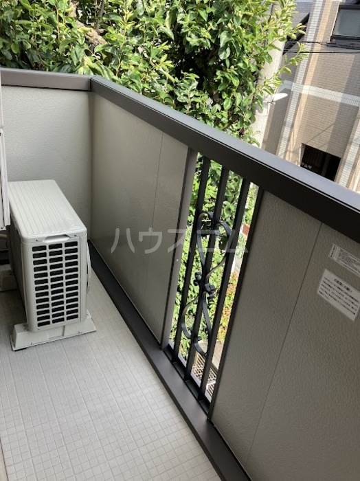 13/25 バルコニー