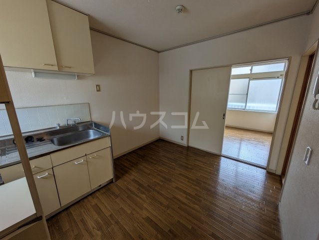 13/30 室内