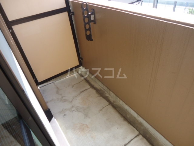 13/20 バルコニー