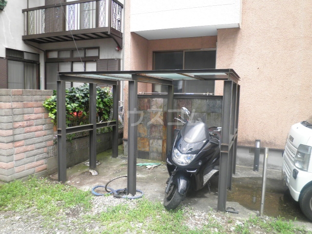 2/3 エントランス