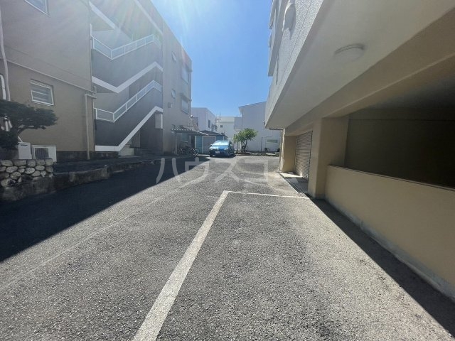19/27 駐車場