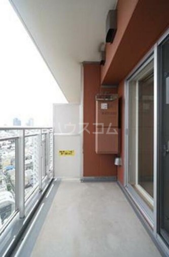 15/28 バルコニー