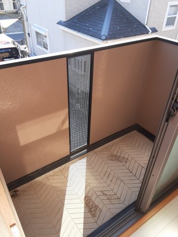 16/28 バルコニー