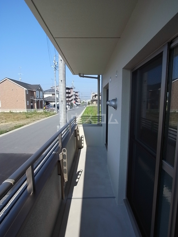 20/30 バルコニー