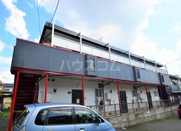 21/28 エントランス