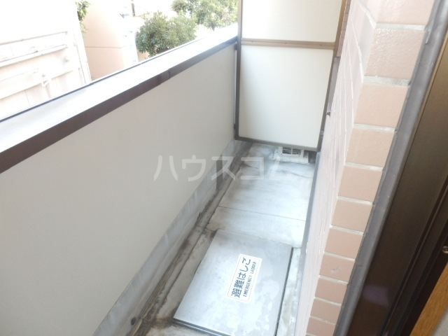 20/30 バルコニー