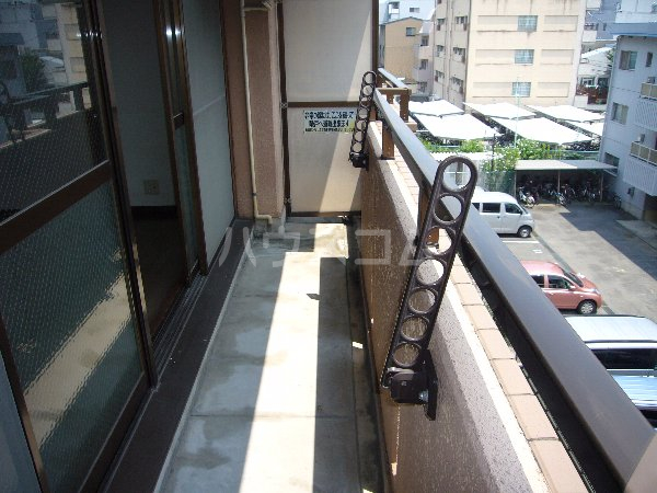 13/26 バルコニー