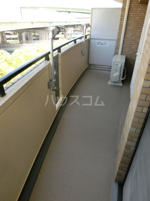 15/23 バルコニー