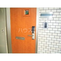 20/29 エントランス