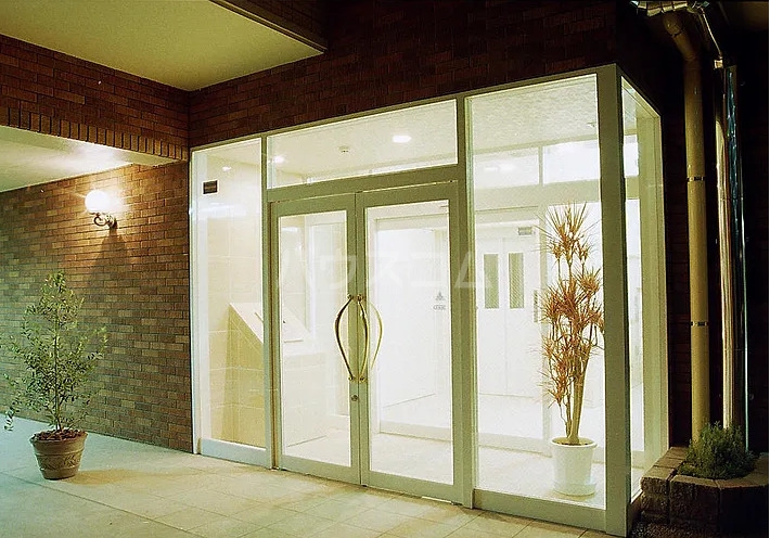 3/10 エントランス