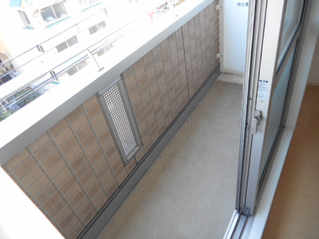 16/26 バルコニー