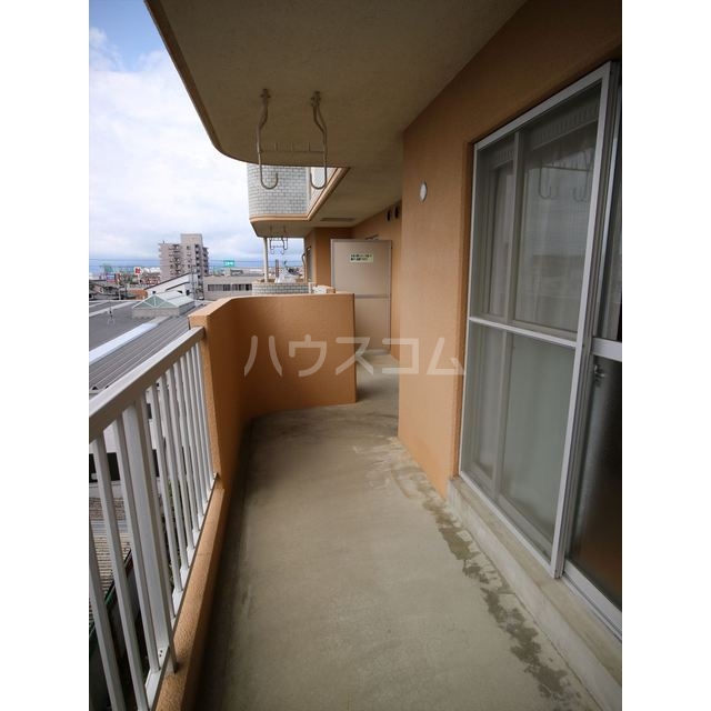 20/30 バルコニー
