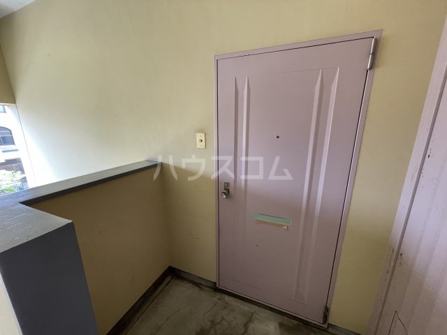 29/30 エントランス