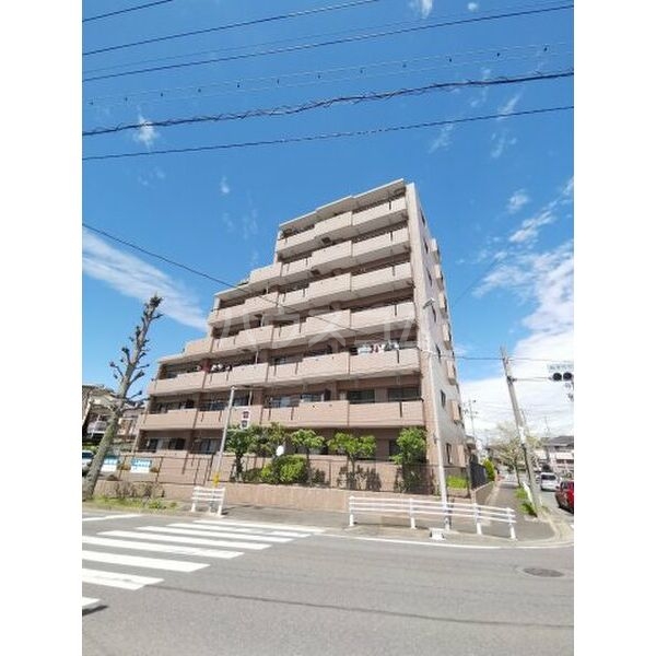 2/6 エントランス