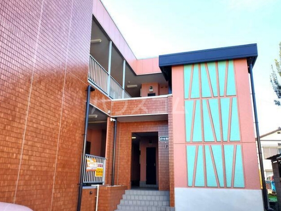 14/20 エントランス