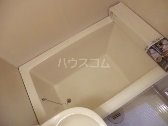 16/30 浴室