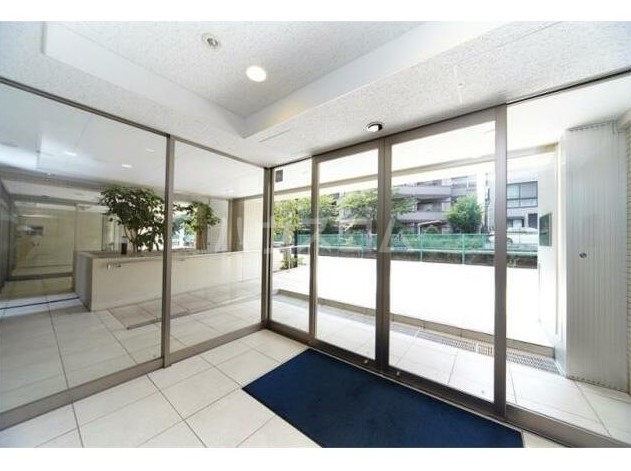 2/10 エントランス