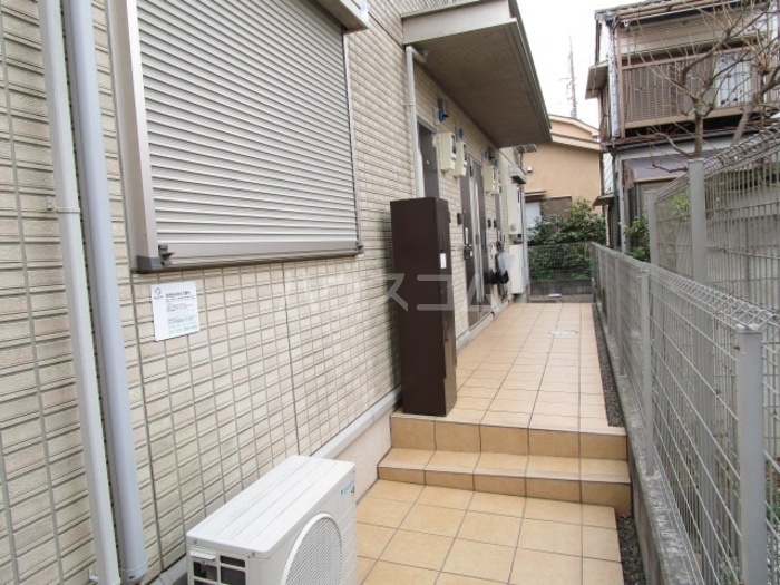 16/24 エントランス