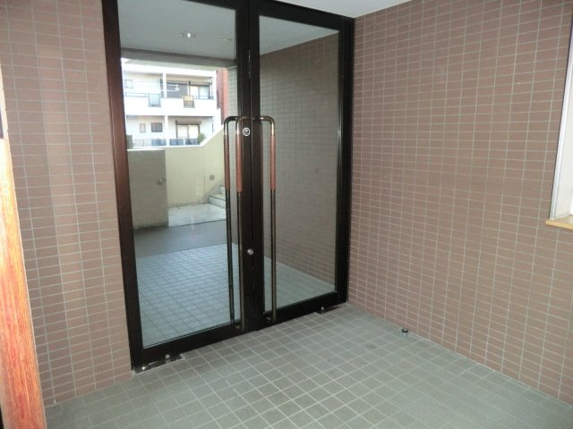 2/13 エントランス