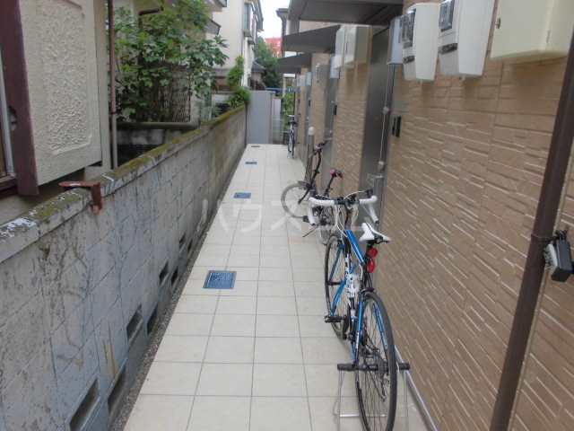 14/21 エントランス